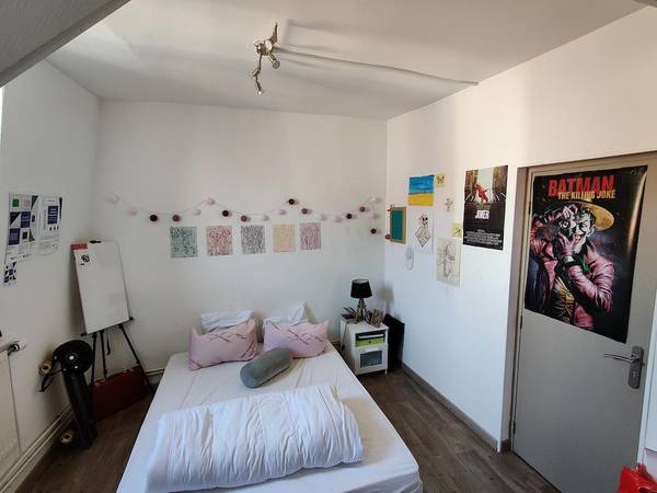 Colocation / Maison 6 pièces de 207 m², Tourcoing, Rue de la Malcense / Photo 2