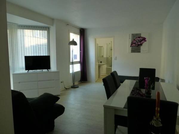 Location / Appartement 1 pièce, Troyes / Photo 2