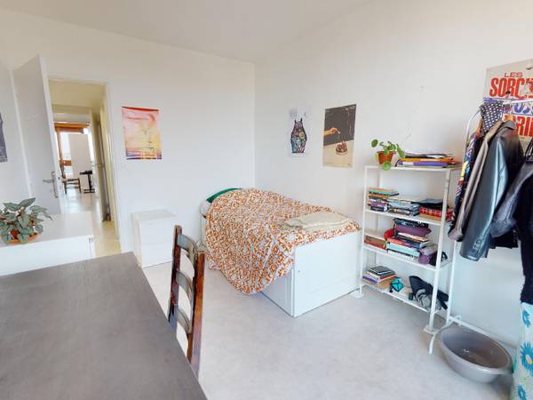 Colocation / Appartement 4 pièces de 84 m², Lyon, Rue des Érables / Photo 2