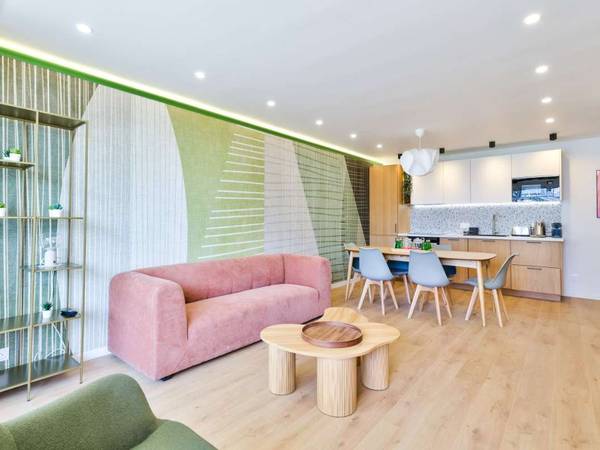 Coliving / Appartement 6 pièces de 106 m², Courbevoie, Galerie des Damiers / Photo 2