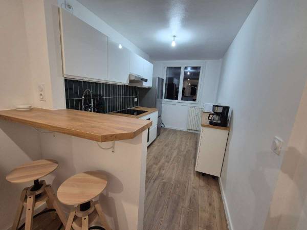 Colocation / Appartement 4 pièces de 57 m², Rennes, Allée Henri Bergson / Photo 2