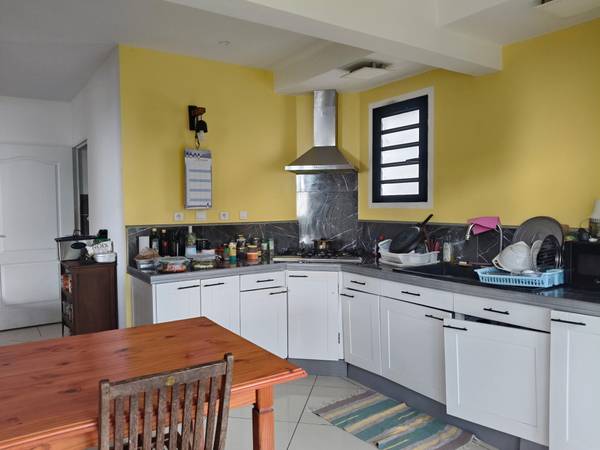 Colocation / Maison 3 pièces de 85 m², Les Avirons, Chemin Dozenval / Photo 2