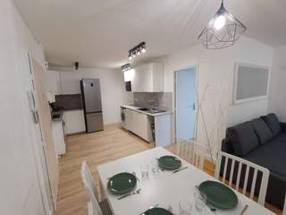 Colocation / Appartement 7 pièces de 107 m², Vénissieux, Rue Ludovic Bonin