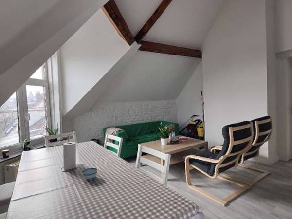 Colocation / Appartement 6 pièces de 80 m², Etterbeek, Rue Champ du Roi / Photo 10