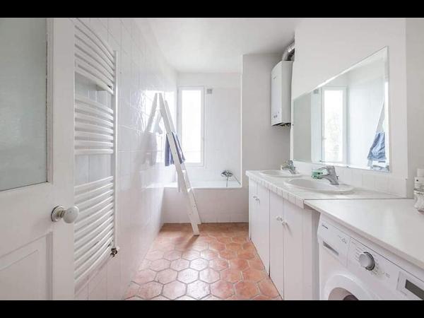 Sous-location / Appartement 4 pièces de 80 m², Paris, Rue Saint-Claude / Photo 8