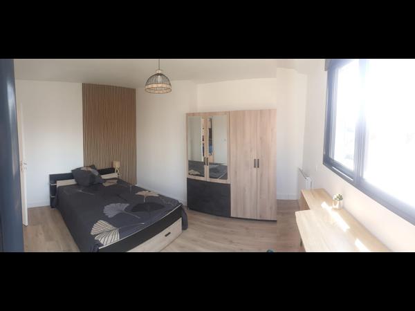 Colocation / Appartement 4 pièces de 100 m², Le Mans, Rue des Minimes / Photo 2