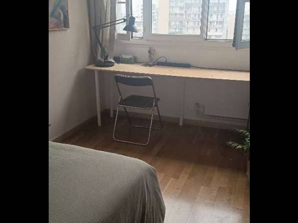 Sous-location / Appartement 5 pièces de 87 m², Bagnolet, Rue de la Capsulerie / Photo 7
