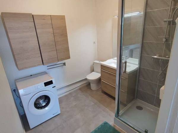 Colocation / Appartement 6 pièces de 100 m², Béziers, Rue Kléber / Photo 2