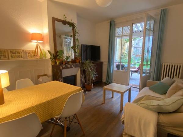 Colocation / Maison 6 pièces de 137 m², Fontainebleau, Rue Saint-Merry / Photo 2