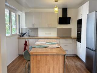 Room share, 4 rooms apartment, Lormont