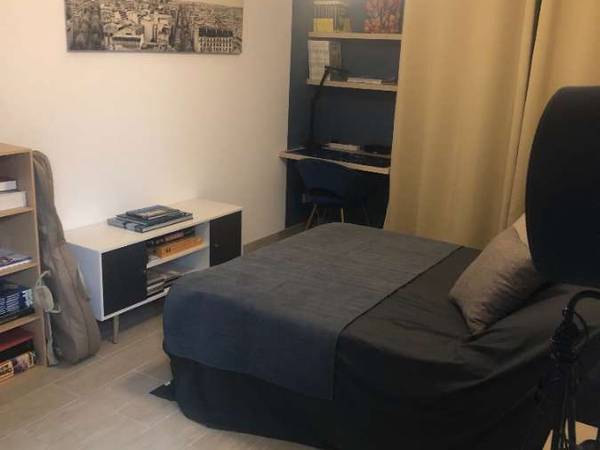 Colocation / Maison 4 pièces de 110 m², Théziers, Rue du Planet / Photo 2