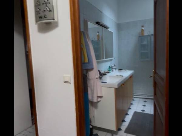 Colocation / Maison 7 pièces de 160 m², Paris, Rue Villiers de l'Isle Adam / Photo 2