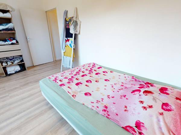 Colocation / Appartement 5 pièces de 80 m², Villeurbanne, Rue Alexis Perroncel / Photo 2