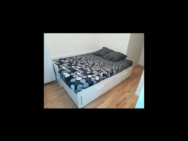 Colocation / Appartement 4 pièces de 65 m², Montreuil, Rue Colbert / Photo 2