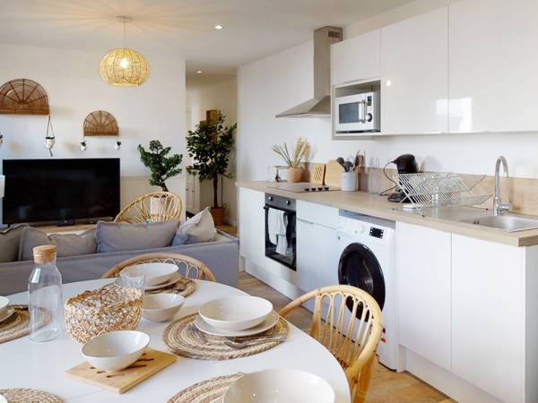 Colocation / Appartement 6 pièces de 95 m², Rouen, Rue Louis Blanc / Photo 2