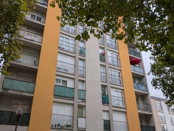 Colocation / Appartement 4 pièces de 63 m², Les Ulis, Allée des Amonts / Photo 9