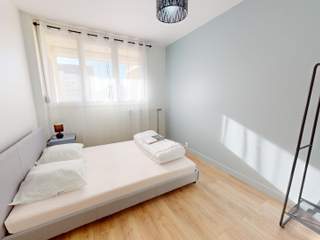 Flatsharing / 6-bedroom flat · 97 m², Lyon, Avenue Georges Pompidou