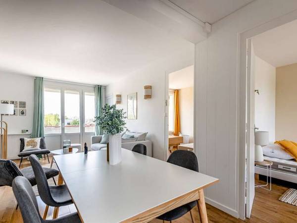 Colocation / Appartement 4 pièces de 66 m², Bordeaux, Rue Oscar Et Jean Auriac / Photo 2