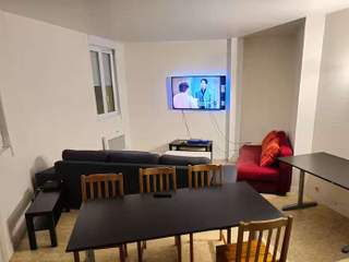 Homestay / Appartement 4 pièces de 76 m², Montrouge, Avenue Marx Dormoy
