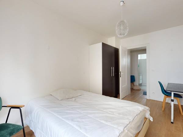 Colocation / Appartement 2 pièces de 58 m², Strasbourg, Rue du Dreistein / Photo 2