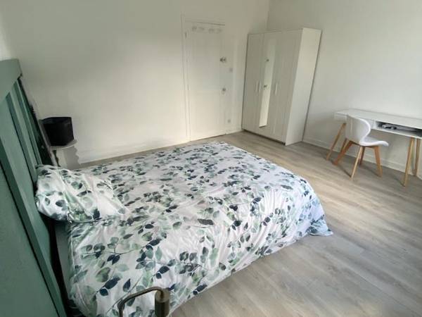 Colocation / Maison 4 pièces de 130 m², Montauban, Rue Chanoine Pottier / Photo 5