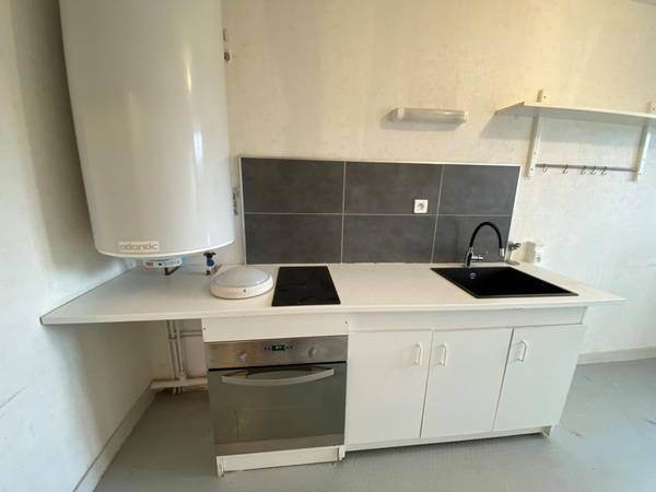 Location / Appartement 3 pièces de 61 m², Châteaubriant, Rue d'Angers / Photo 2