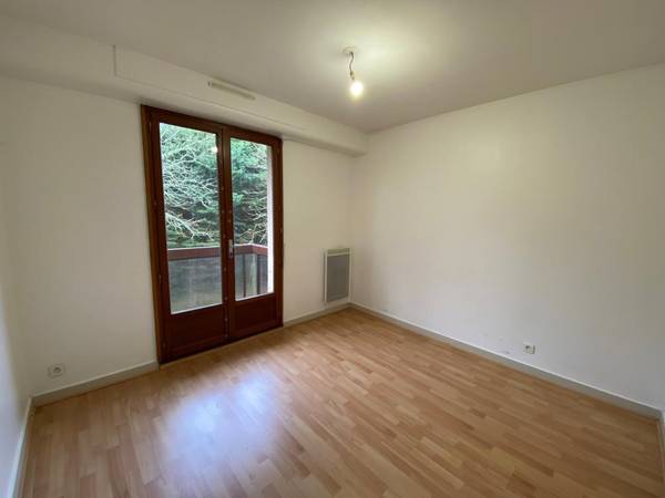 Location / Appartement 3 pièces de 61 m², Châteaubriant, Rue d'Angers / Photo 3