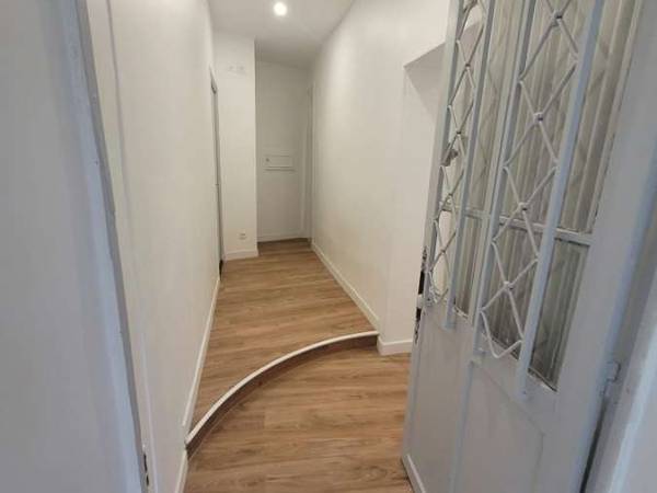 Coliving / Hôtel particulier 5 pièces de 100 m², Meaux, Rue Saint-Maur / Photo 8