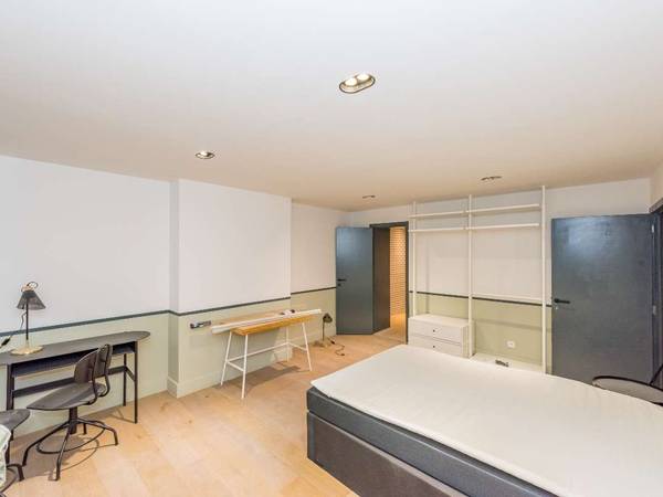 Coliving / Immeuble 10 pièces de 200 m², Bruxelles, Avenue Brugmann / Photo 14