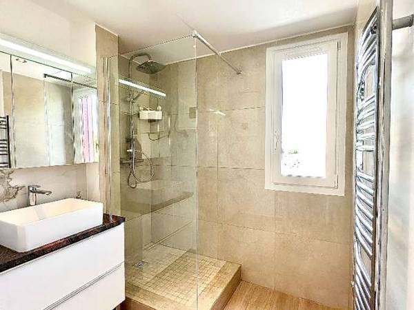 Colocation / Appartement 4 pièces de 68 m², Argenteuil, Rue de Locarno / Photo 19