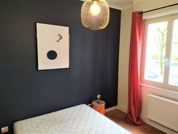 Colocation / Appartement 5 pièces de 84 m², Strasbourg, Rue Sainte-Cécile / Photo 15