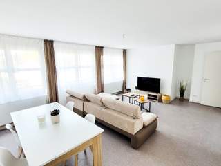 Location / Appartement 5 pièces de 113 m², Le Mans, Avenue Bollée