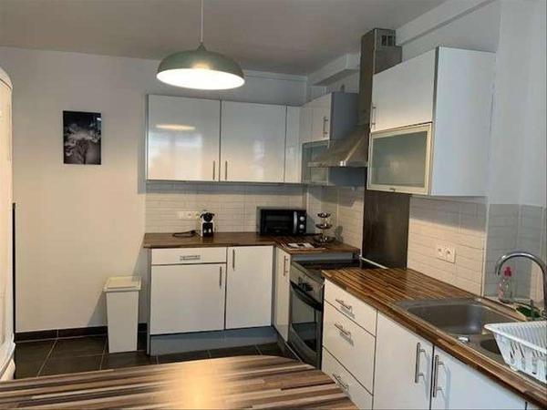 Colocation / Appartement 5 pièces de 80 m², Reims, Rue Ponsardin / Photo 2