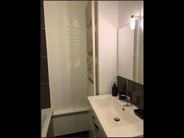 Colocation / Appartement 5 pièces de 80 m², Reims, Rue Ponsardin / Photo 11