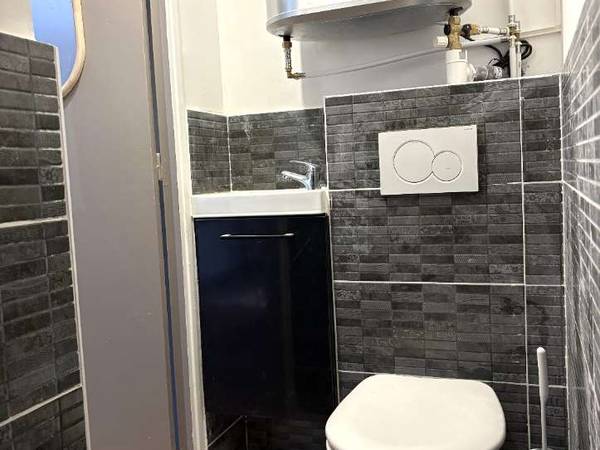 Colocation / Appartement 5 pièces de 85 m², Marseille, Rue Menpenti / Photo 17