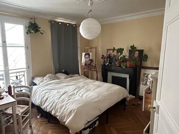 Sous-location / Appartement 3 pièces de 71 m², Paris, Boulevard du Temple / Photo 2