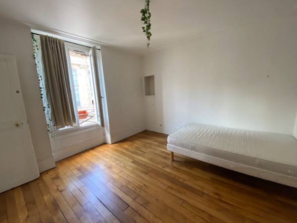 Sous-location / Appartement 1 pièce de 16 m², Paris, Rue de Dunkerque / Photo 2