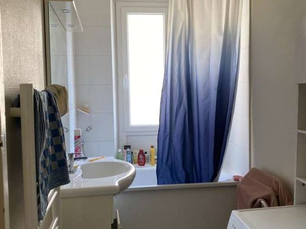 Colocation / Appartement 4 pièces de 69 m², Courbevoie, Rue de la Sablière / Photo 3