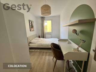 Colocation / Appartement 5 pièces de 95 m², Oullins, Rue Orsel