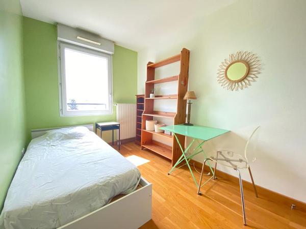 Colocation / Appartement 5 pièces de 80 m², Rosny-sous-Bois / Photo 2