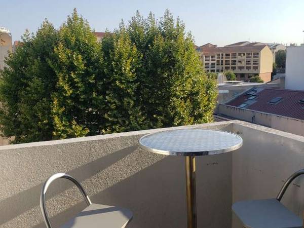 Colocation / Appartement 3 pièces de 60 m², Marseille, Boulevard de Louvain / Photo 5