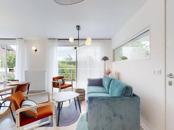 Colocation / Appartement 14 pièces de 247 m², Nanterre, 22 Bis Rue des Hêtres, / Photo 2