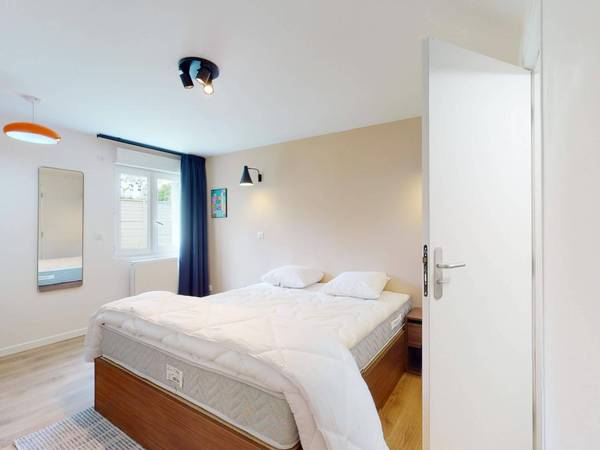 Flatsharing / 14-bedroom flat · 247 m², Nanterre, 22 Bis Rue des Hêtres, / Photo 10