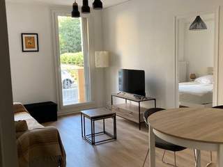 Colocation / Appartement 4 pièces de 72 m², Aix-en-Provence, Allée des Peupliers
