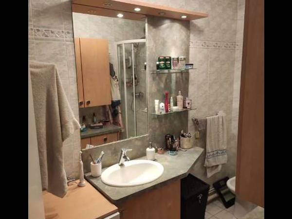 Colocation / Appartement 4 pièces de 97 m², Bron, Rue Gérard Philipe / Photo 5