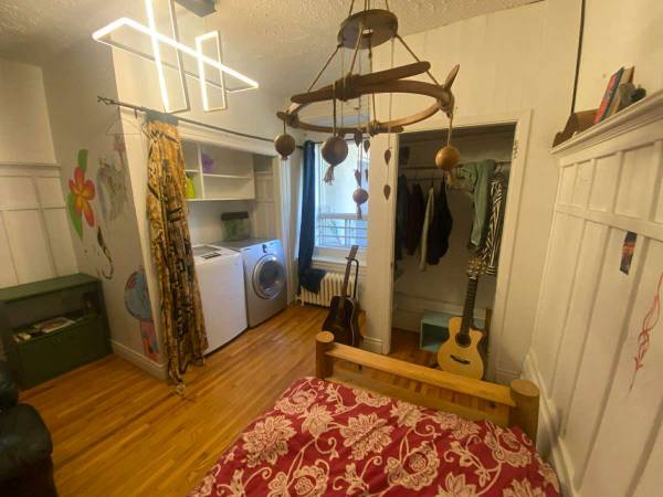 Colocation / Maison 8 pièces de 180 m², Québec, Rue de la Reine / Photo 2