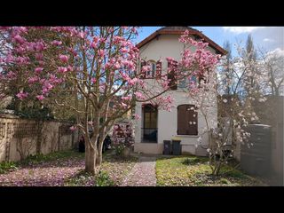 Flatsharing / 7-bedroom house · 130 m², Bures-sur-Yvette, Rue des Bleuets