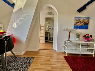 Location / Maison 2 pièces de 89 m², Bois-d'Arcy, Rue Châteaubriand