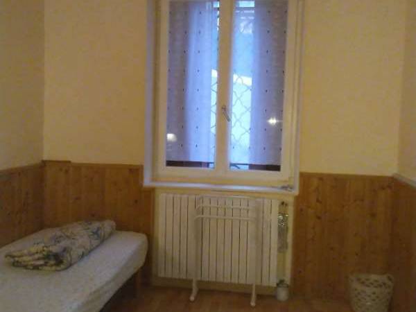 Chambre pour étudiant / Maison 3 pièces de 75 m², Bennecourt, Rue Emile Zola / Photo 2