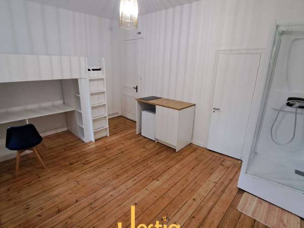 Colocation / Maison 5 pièces de 126 m², Tourcoing, Rue des Poutrains / Photo 2